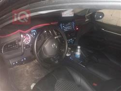 تۆیۆتا کامری